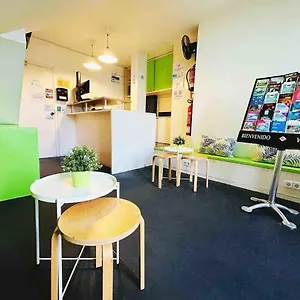 serenity-universitat-hostel.catalonia-hotels.com/