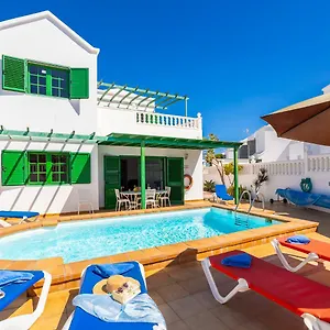 villa-alegranza-puerto-del-carmen-lanzarote.in-canary-islands.com/
